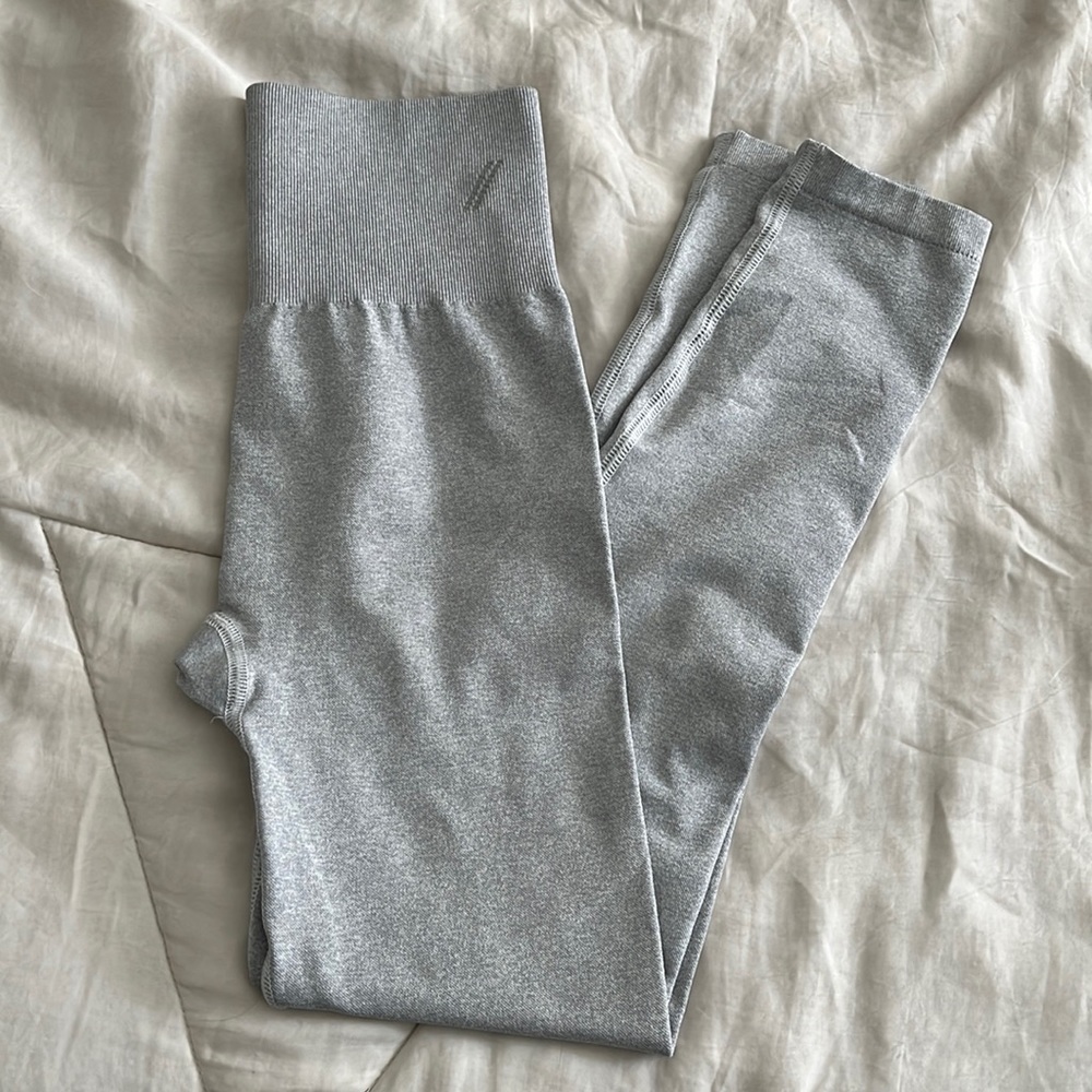NWOT TALA seamless leggings
